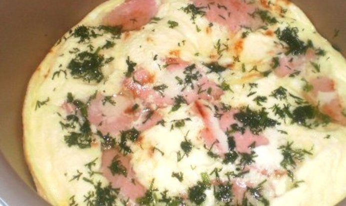Омлет с колбаской в мультиварке