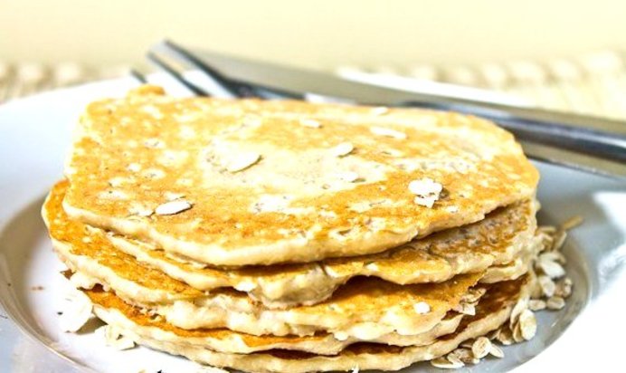 Оладьи из овсяных хлопьев на кефире