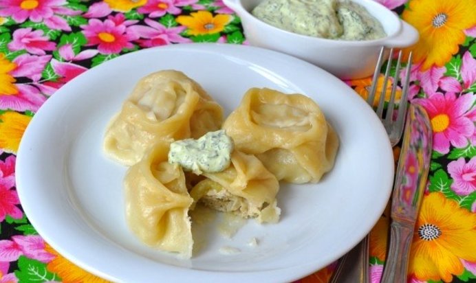 Манты с курицей
