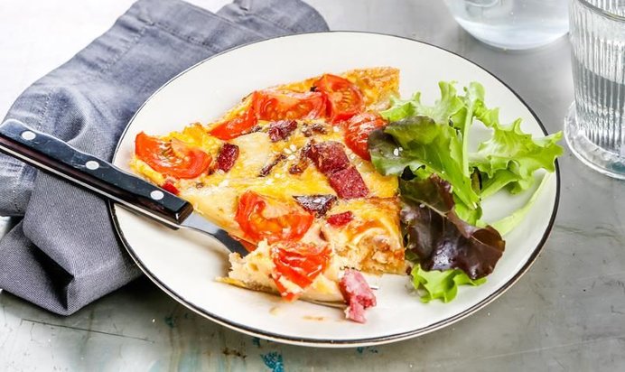 Тортилья с колбасой