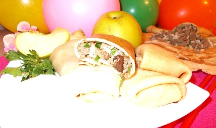 Блинчики с мясом белыми грибами и рисом