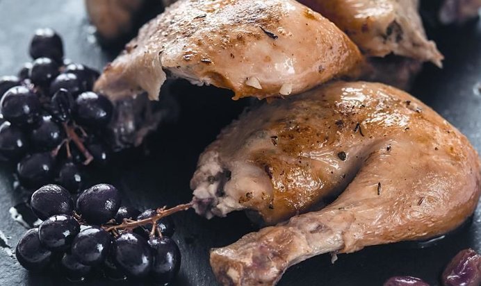 Курица с виноградом