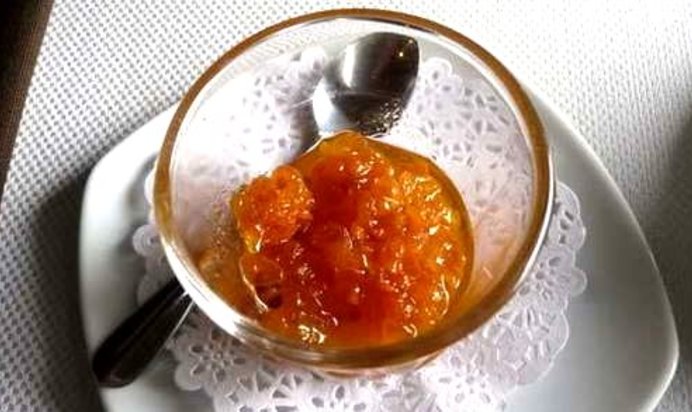 Варенье из морошки с белым вином