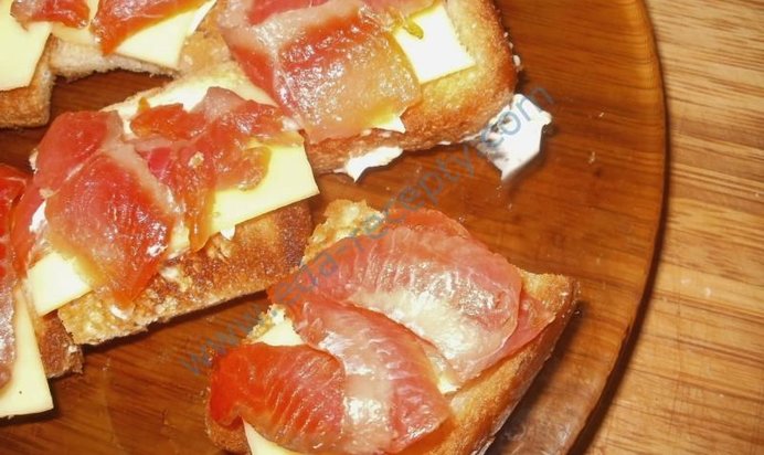 Бутерброды с семгой - Кростини