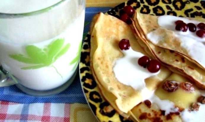 Блины с изюмом