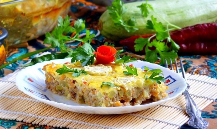 Запеканка кабачковая с мясом