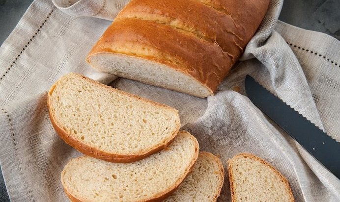 Батон на кефире с цельнозерновой мукой