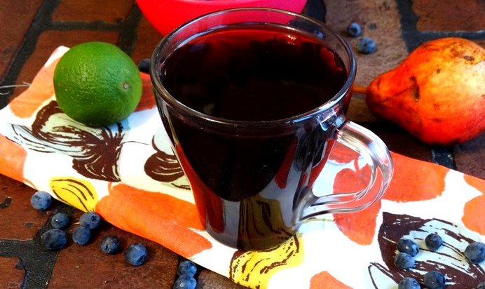 Чернично - грушевый компот