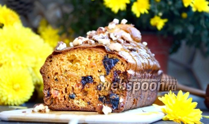 Тыквенный кекс с сухофруктами и орехами