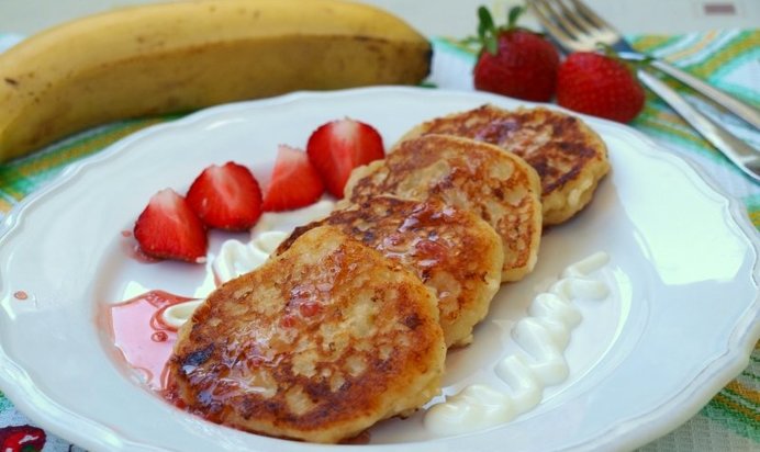 Творожно-банановые оладьи