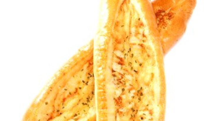 Сырно–чесночный хлеб с зеленью