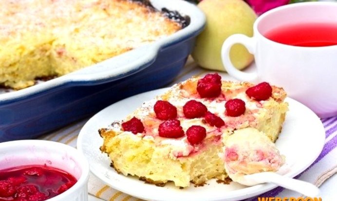 Творожная запеканка с персиками и спагетти