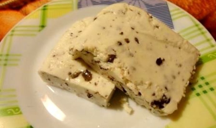 Сметанный торт с шоколадом