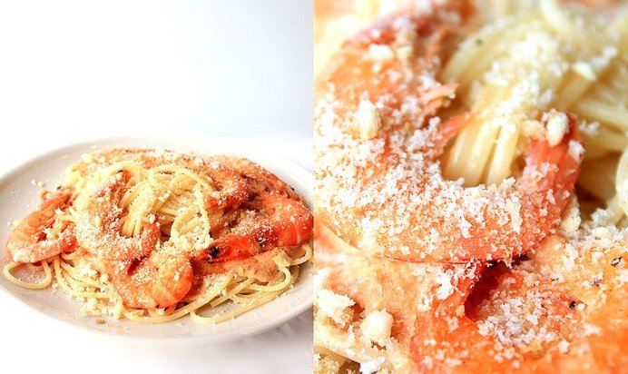 Спагетти с креветками в сливочно-томатном соусе с хлебно-чесночной крошкой