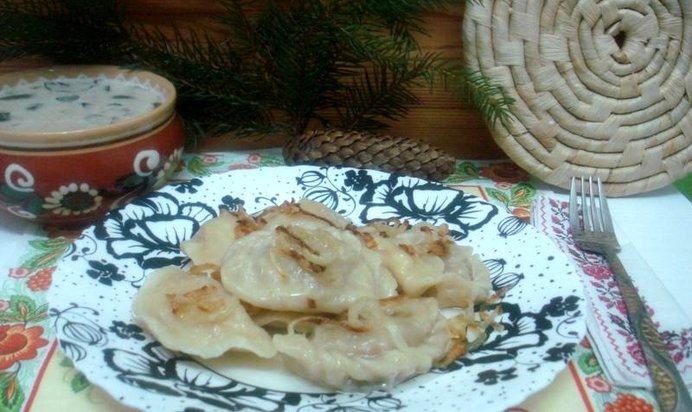 Вареники с картофельной и капустной начинкой