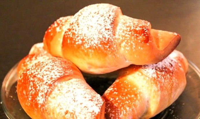 Круассаны с мармеладом