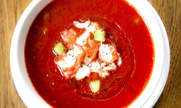 Гаспачо с камчатским крабом