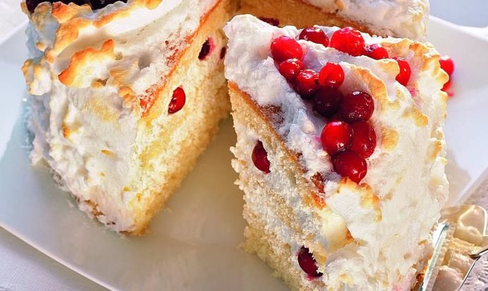 Торт из клюквы с рикоттой