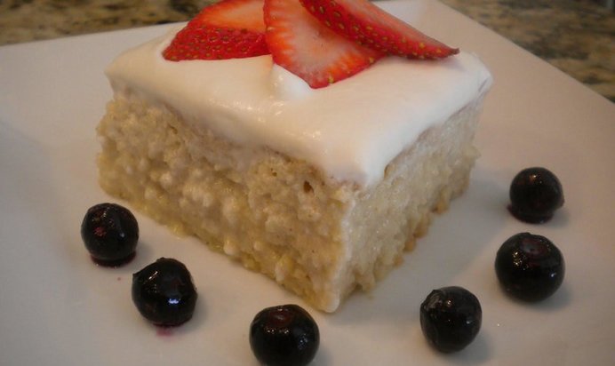 Торт из трех видов молока