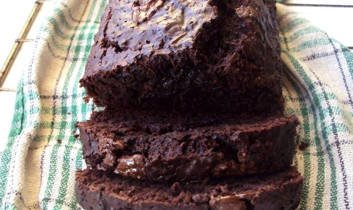 Шоколадный хлеб с цукини