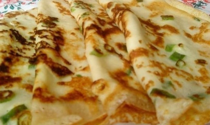 Блинчики с зелёным луком
