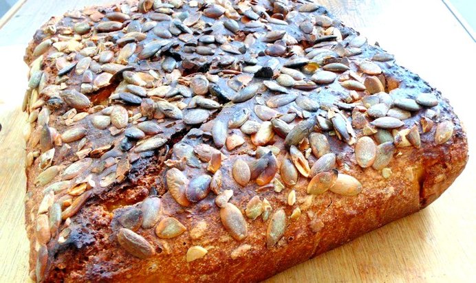 Быстрый хлеб с семенами подсолнечника