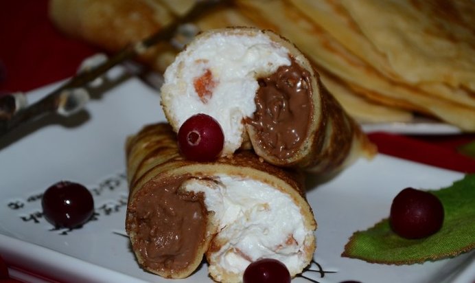 Блины на минеральной воде с двойной начинкой - творог+шоколад