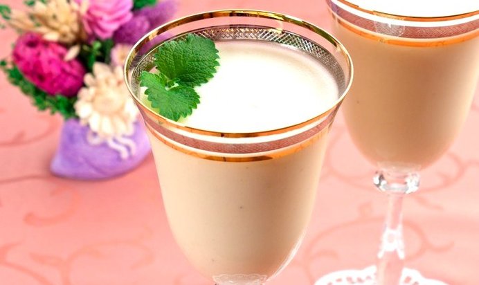 Банановый коктейль