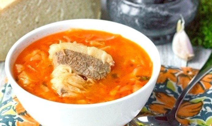 Свежие щи с говядиной