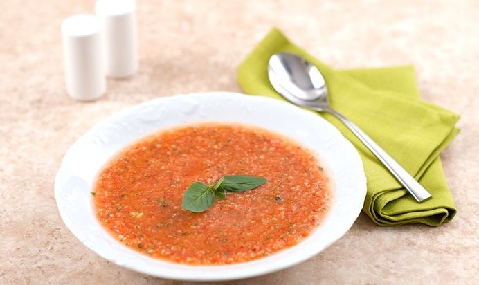 Гаспачо с базиликом