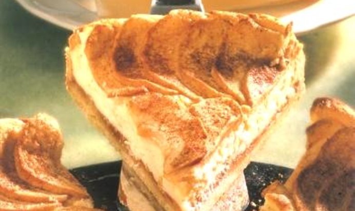 Творожно-яблочная запеканка