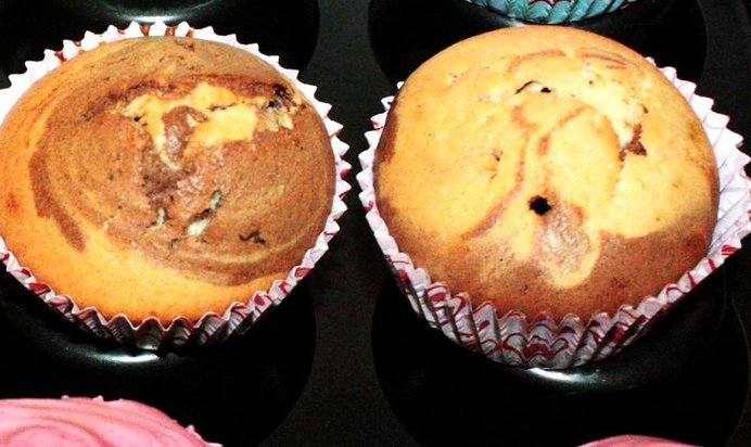 Двухцветные маффины