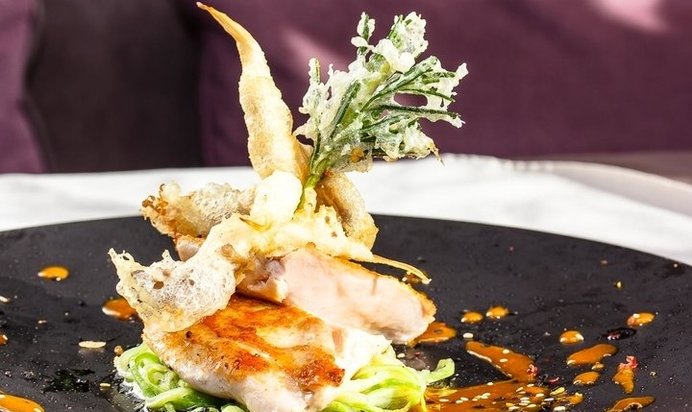 Творожные оладьи с морковью и луком