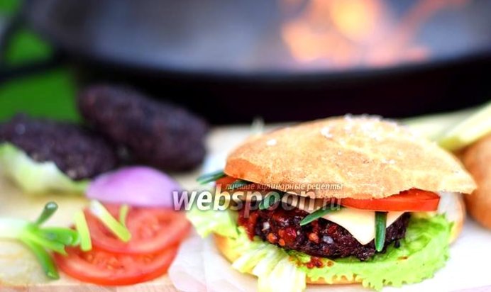 Гамбургер на гриле