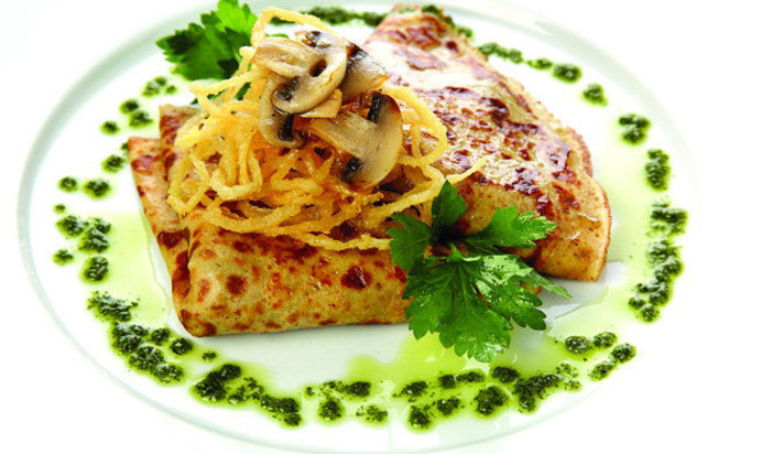 Блинчики с грибным жюльеном