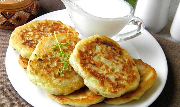 Оладьи из кабачков на кефире