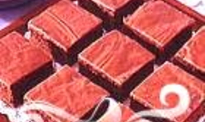 Шоколадный листовой торт с цуккини