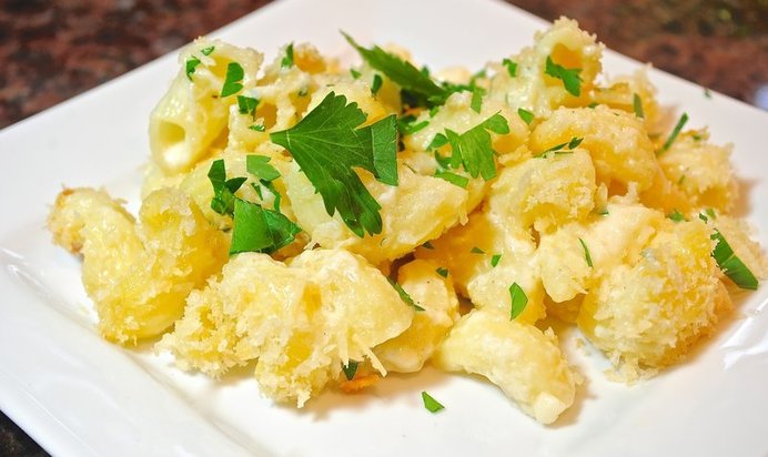 Запеканка из макарон с сыром