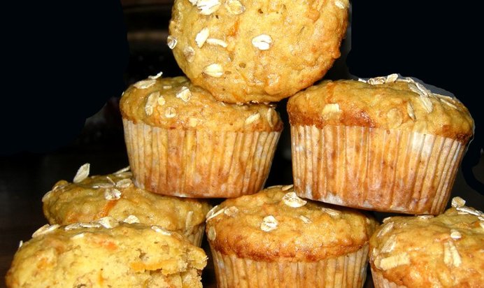 Маффины с тыквой, бананом и морковью