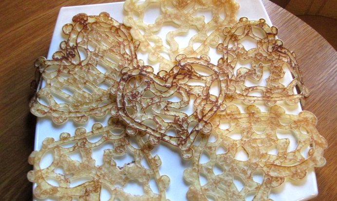 Блины на кефире ажурные