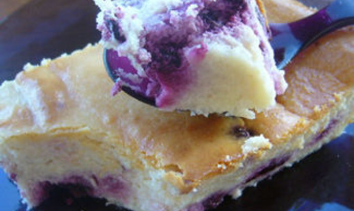 Творожная запеканка с черникой