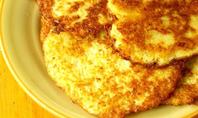 Оладьи из картофельного пюре с курицей