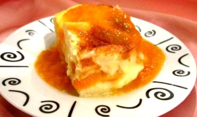 Манная запеканка с абрикосом