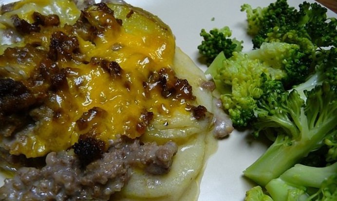 Запеканка с фаршем и сыром