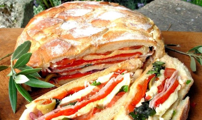 Бутерброды на пикник на природе