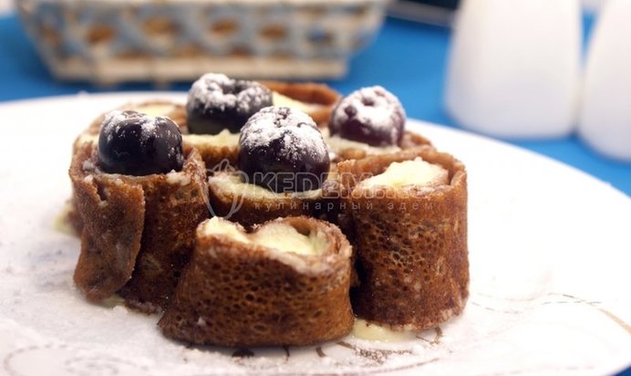 Омлет с фруктами