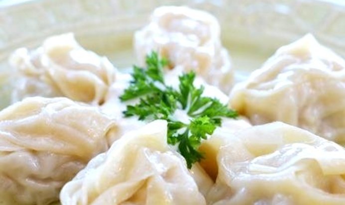 Манты с фаршем и картошкой