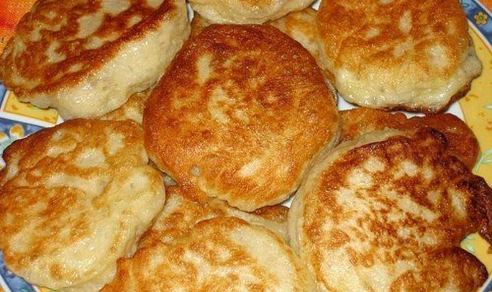 Пышные дрожжевые оладьи