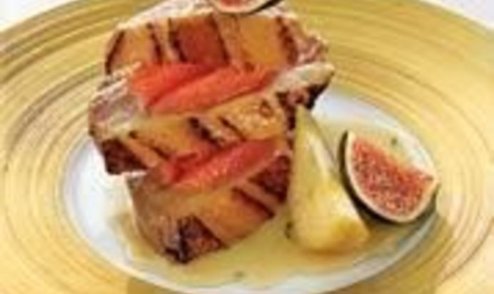 Свиное филе-миньон с инжиром и мускатом