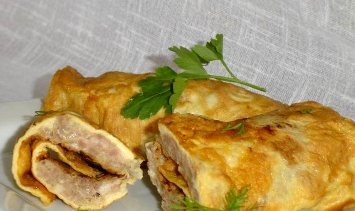 Омлет с фаршем